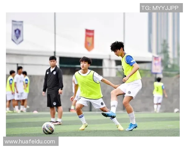 足球与教育的融合探索:培养全面发展的青少年人才之路 足球与教育的融合探索:培养全面发展的青少年人才之路