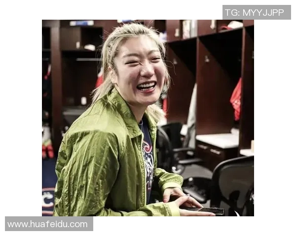 女篮李梦张隆事件再度引发热议2025亚洲杯前的风波与反思 女篮李梦张隆事件再度引发热议2025亚洲杯前的风波与反思